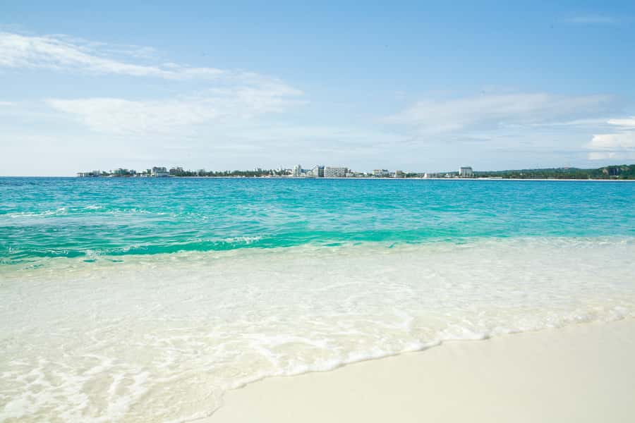San Andrés: Guided Cays and Mangroves Tour - Charquitos Beach and Mirador de la Loma