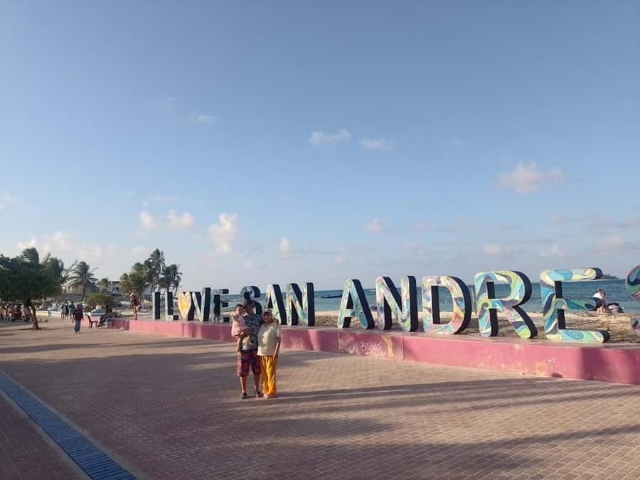 SAN ANDRES: Island Tour by Chiva + Hoyo Soplador - Key points to know before booking