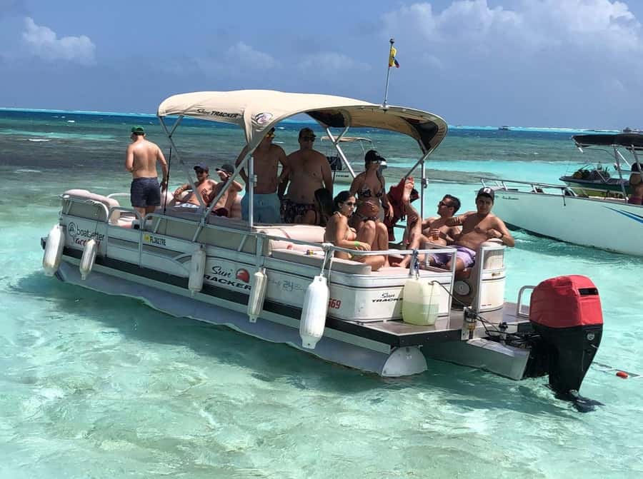 San Andres Island Tour In Shared Pontoon - Starting at the marina