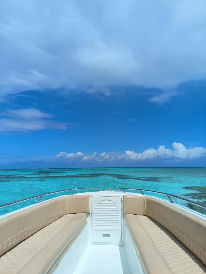 San Andres: Private San Andres Bay Tour by Luxury Speedboat - Rocky Key and the Nicodemus wreck