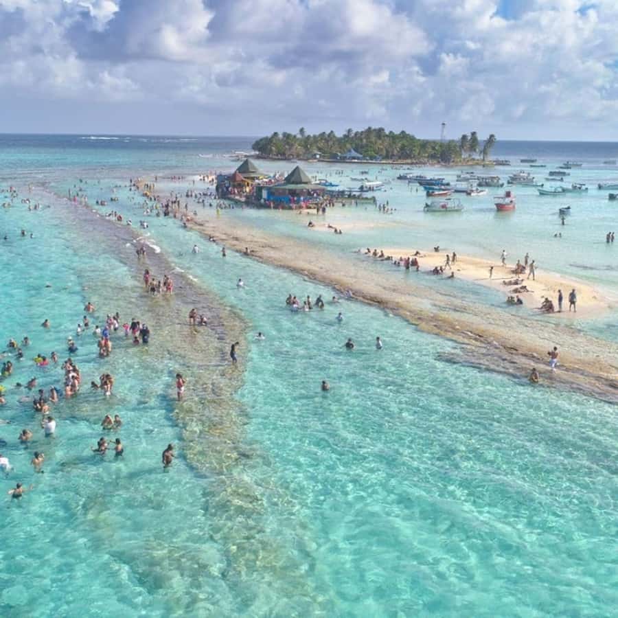 San Andres: Transfer by Boat + Natural Aquarium - The real price: $23, plus the costs at the pier