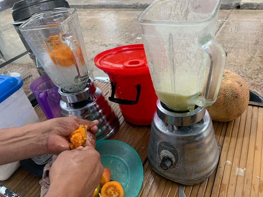 Santa Marta: Guided Walking Food Experience - Why this food walk works in Santa Marta