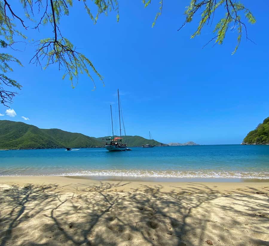 Santa Marta: Sailboat day tour to Tayrona Park - What happens when Tayrona Park is closed