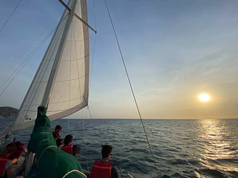 Santa Marta: Sunset Cruise Around the Bay - Practical advice for a smoother evening