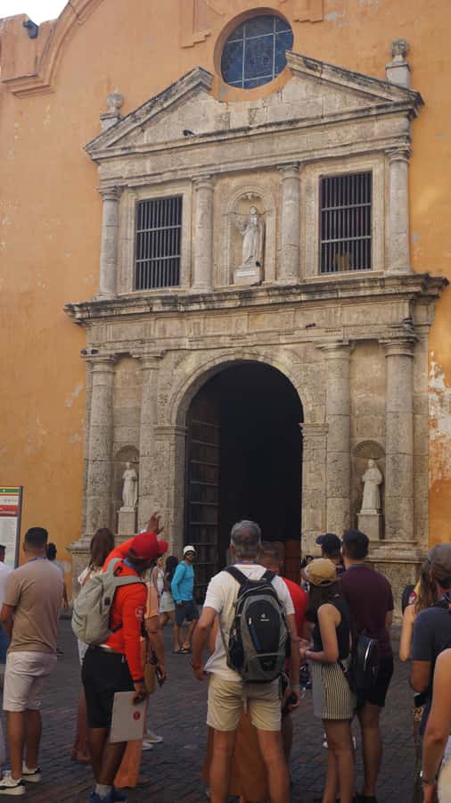 Shared Cartagena Old City Tour with Wireless Audio System - Timing, comfort, and practical details
