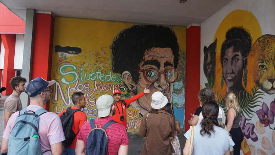 Shared Tour Cali's Salsa, Graffiti & Resistance Experience - The N21 victims mural and salsa as resistance