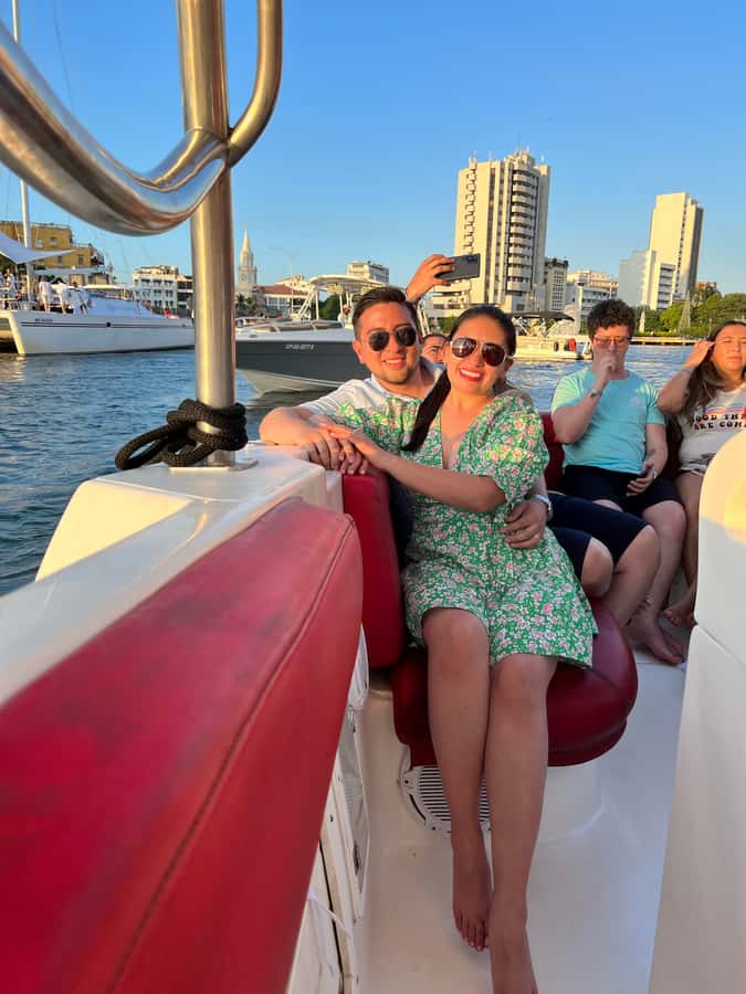 Sunset boat tour open bar and free club entrance Cartagena - Key points to know before you book