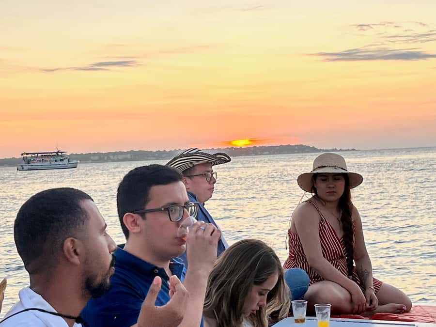 Sunset boat tour open bar and free club entrance Cartagena - Two hours across Cartagena Bay