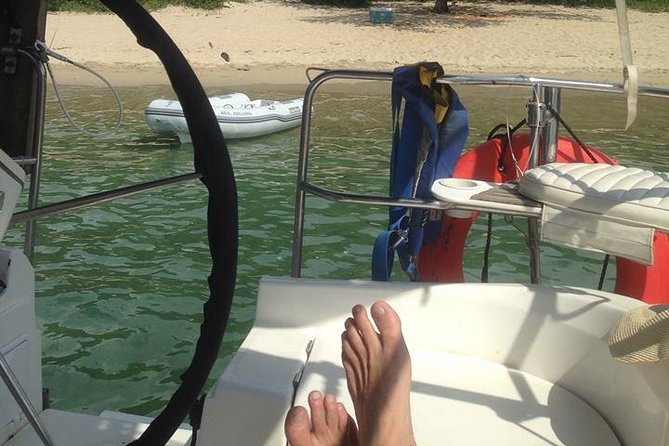 Tayrona Bay Sailboat trip - Bahia Concha, the practical Tayrona beach stop