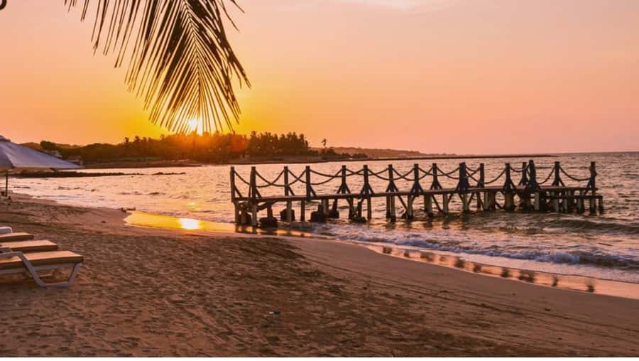 Tierra Bomba Island: A day at Marine Beach Club - Is $59 a fair price?