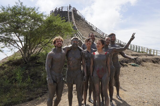 Totumo volcano tour + snack - Leaving Cartagena between 7:30 and 8:00
