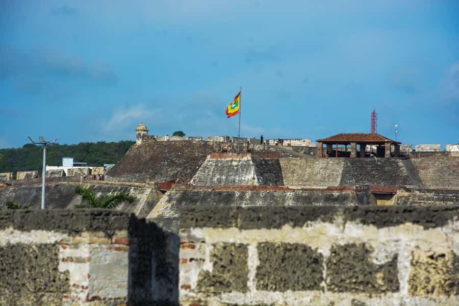 Tour Compartido al Castillo San Felipe de Barajas Cartagena - What the Spanish guides do best