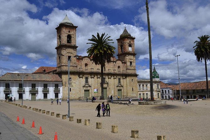 Tour of Zipaquirá: Visit the Salt Cathedral and the main squares - What the cathedral tour does and does not explain