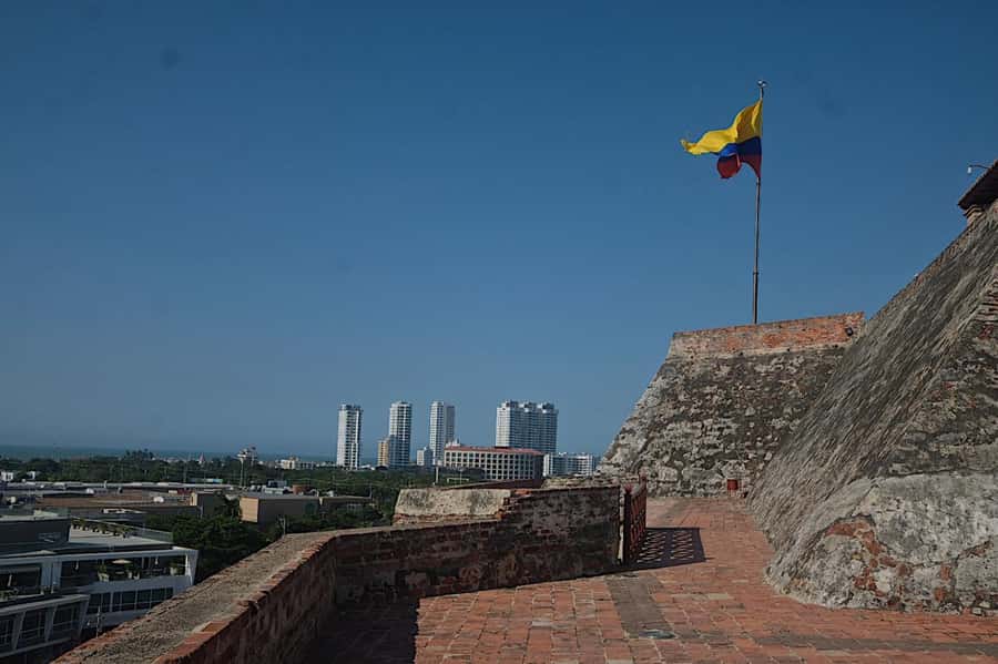 Walled City, Getsemani San Felipe Castle Cartagena City Tour - What this Cartagena tour is really designed to do